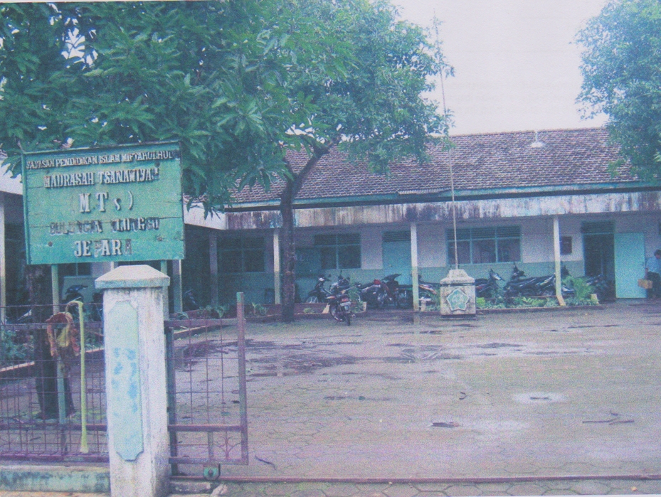Pagar Lama (Large)